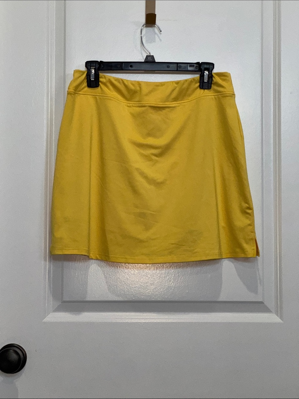 Women's Yellow Athletic Skort with Smooth Waistband